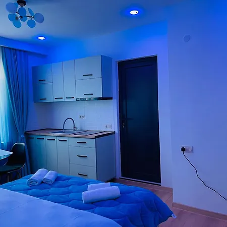 库塔伊西Maria House _2公寓 外观 照片